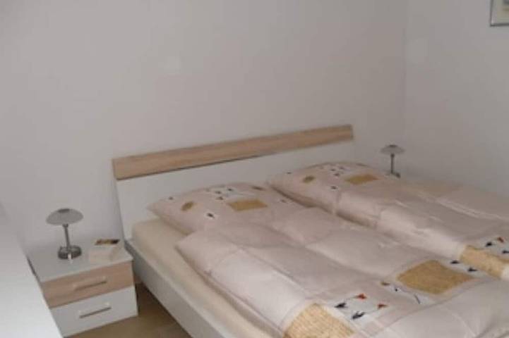 Ganze Wohnung, 120 Meter zum See -Ferienwohnung mit Top Ausstattung in Göhren-Lebbin, Fleesensee