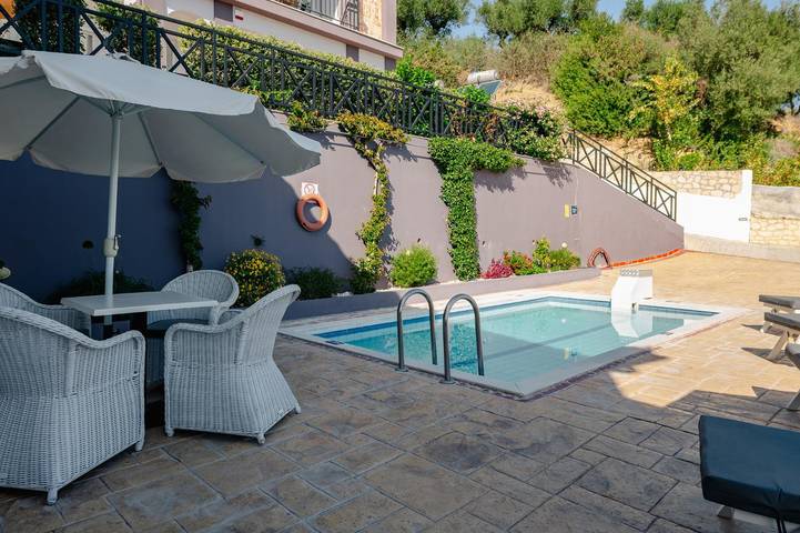 Villa pour 4 personnes, avec jardin et balcon à Zante - 2