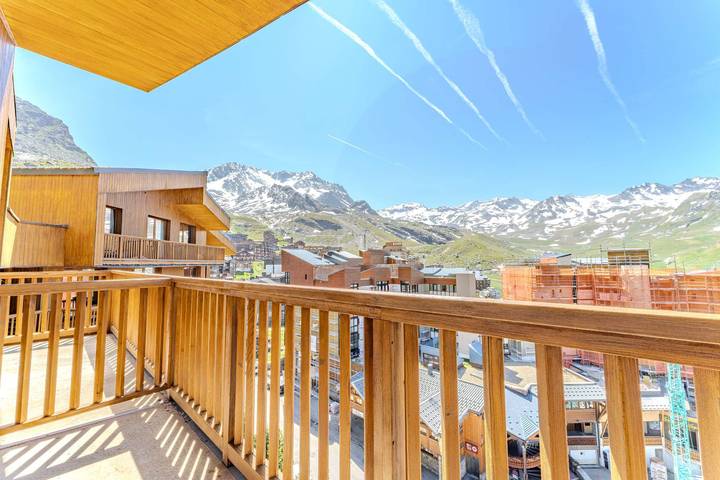 Gîte pour 8 personnes, avec jardin dans Office De Tourisme De Val Thorens