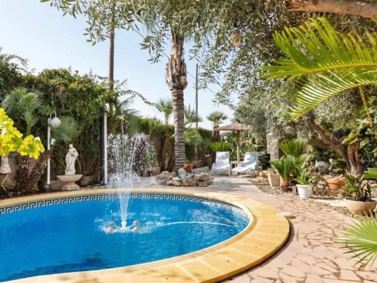 Amplia casa de vacaciones en Lorca con terraza y piscina in Lorca, Interior de Murcia