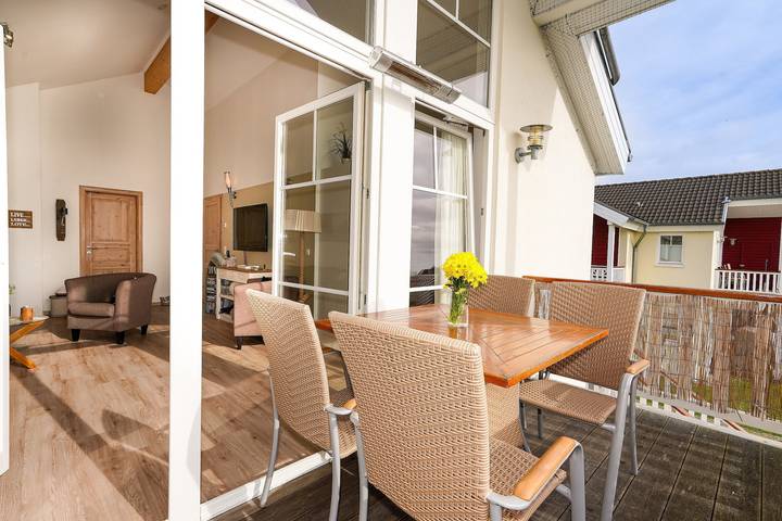 Ganze Ferienwohnung, Küstenglück, direkte Strandlage, inkl. Sauna und Strandkorb am Strand in Sierksdorf, Ostholstein