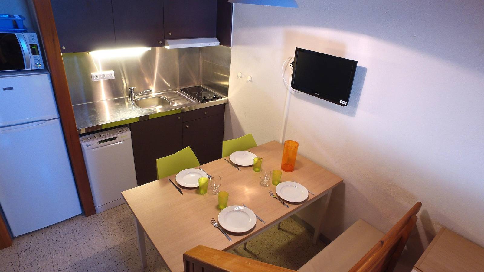 Apartamento entero, Vvf Les Ecrins Champsaur - Gite 2 habitaciones 6 personas y 1 bebé - 2 años in Saint-Bonnet-en-Champsaur, Parque Nacional de los Ecrins