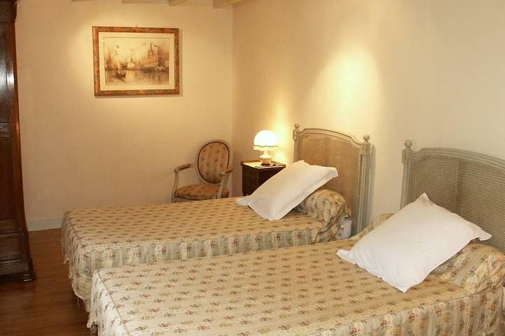 Gîte pour 6 personnes, avec jardin à Bléré - 3