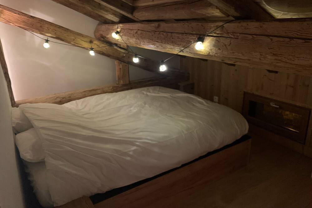 Châlet Bozel proche Courchevel 6 personnes  (navette de Courchevel) in Bozel, Massif de la Vanoise
