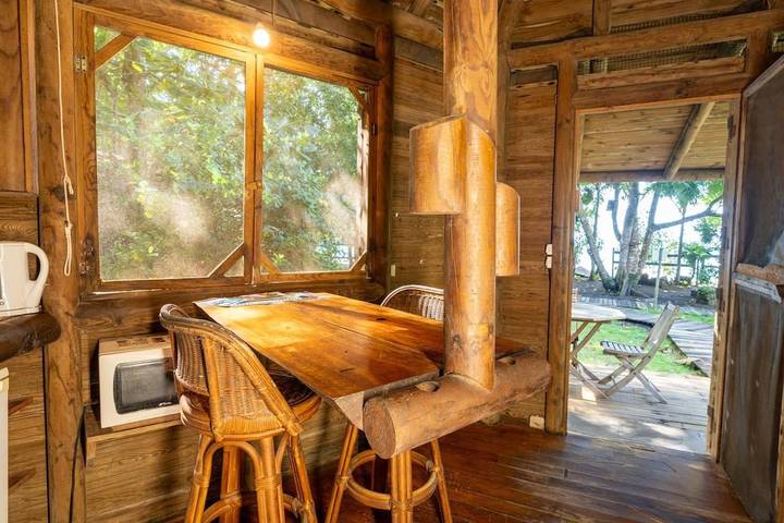 Gîte pour 2 personnes, avec vue et terrasse à Anse Dufour