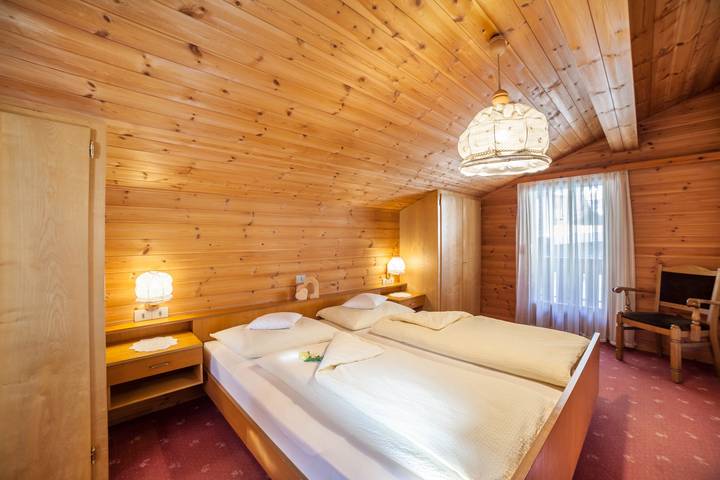 Ferienwohnung für 4 Personen, mit Balkon und Garten - 1