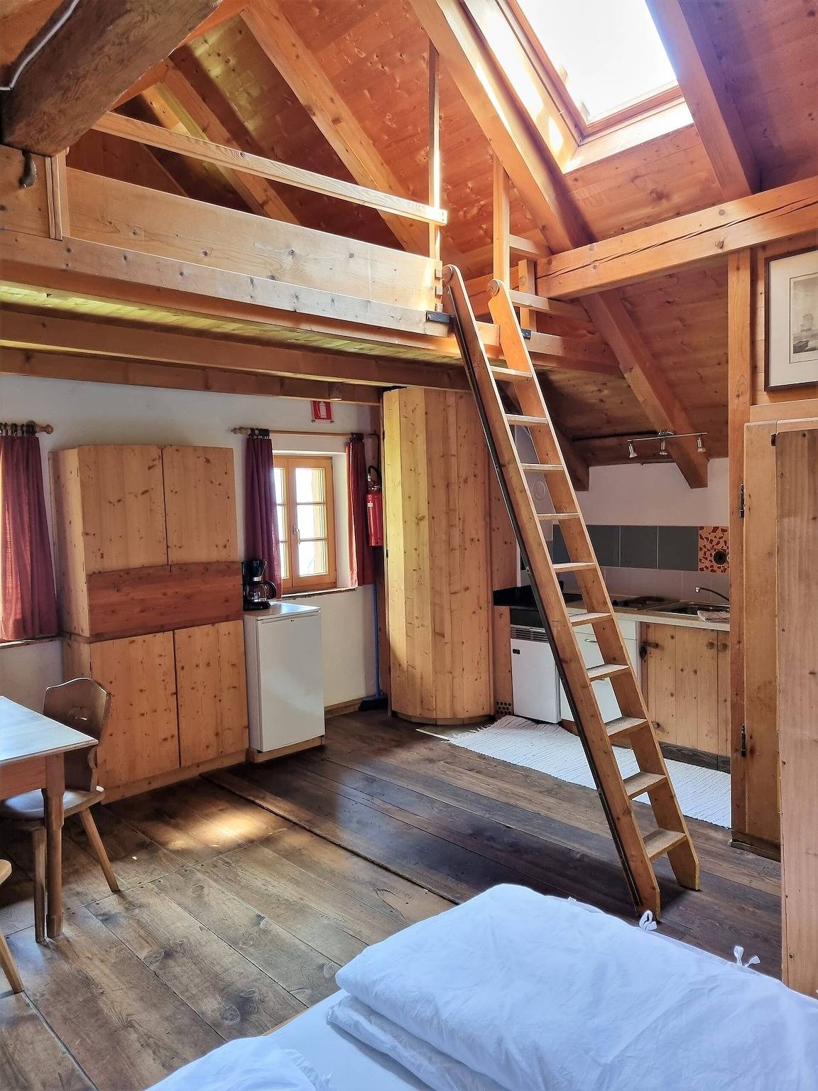 Ganze Wohnung, Apartment „Machapuchare - Juval Oberortlhof“ mit Bergblick, Gemeinschaftsgarten und Wlan in Juval, Kastelbell-Tschars