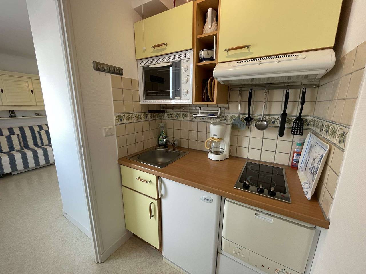 Apartamento entero, Estudio acogedor a 20m de la playa - 2 personas in Notre-Dame-de-Monts, Vandea