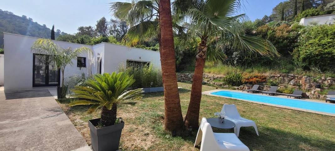 Appartement de vacances pour 4 personnes, avec terrasse ainsi que piscine et jardin - 1