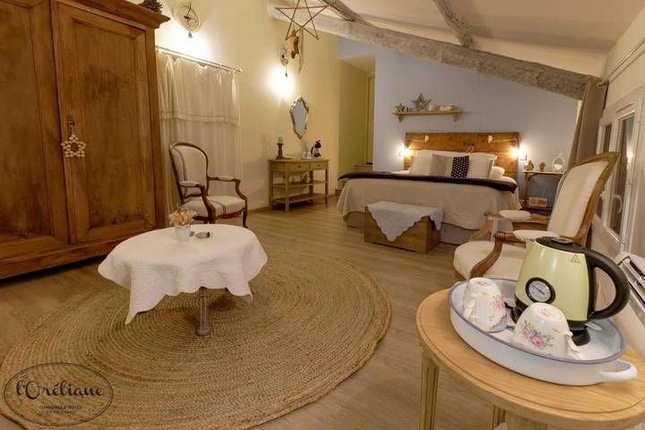 Location de vacances pour 2 personnes, avec sauna et jacuzzi ainsi que piscine et jardin à Châteauneuf-de-Gadagne - 4