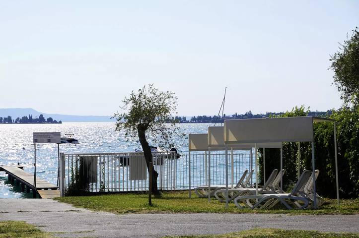 Bungalow für 6 Personen, mit Ausblick und Pool in Manerba del Garda - 3