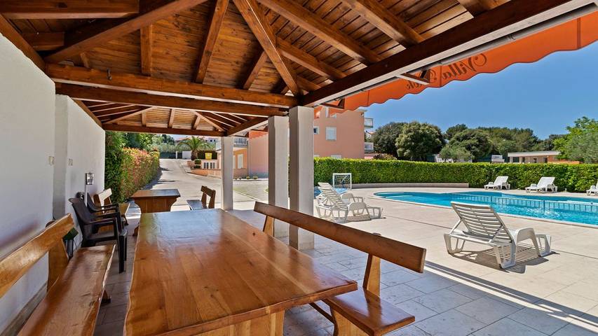 Camping für 6 Personen, mit Pool und Garten, mit Haustier in Medulin - 3