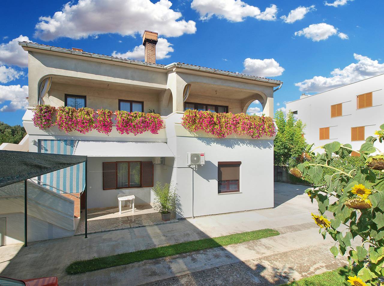 Entire apartment, Vacation apartment for 4 people with terrace in Pula-Medulin, Pula