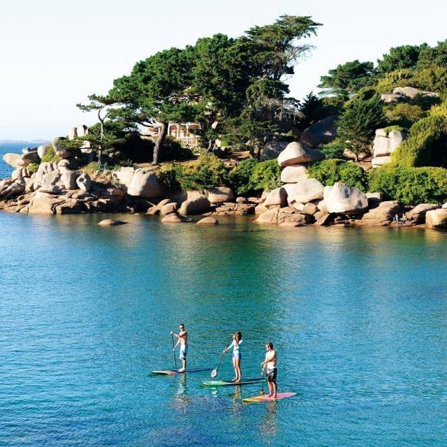 Location de vacances pour 8 personnes, avec terrasse à Tonquédec - 3