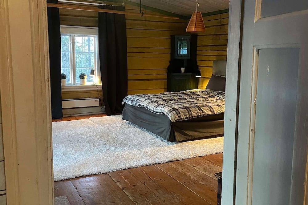 Cozy winter cottage close to nature, quiet and comfortable, the stars are looking out in Hälsingland