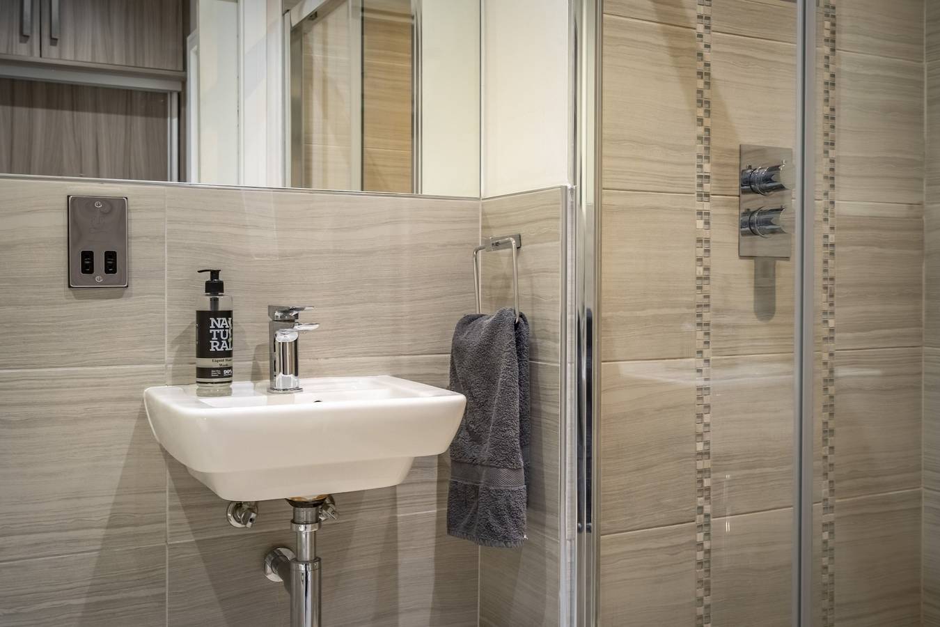 35 Cocoa Suites - York city centre studio (with parking) in York, Yorkshire
