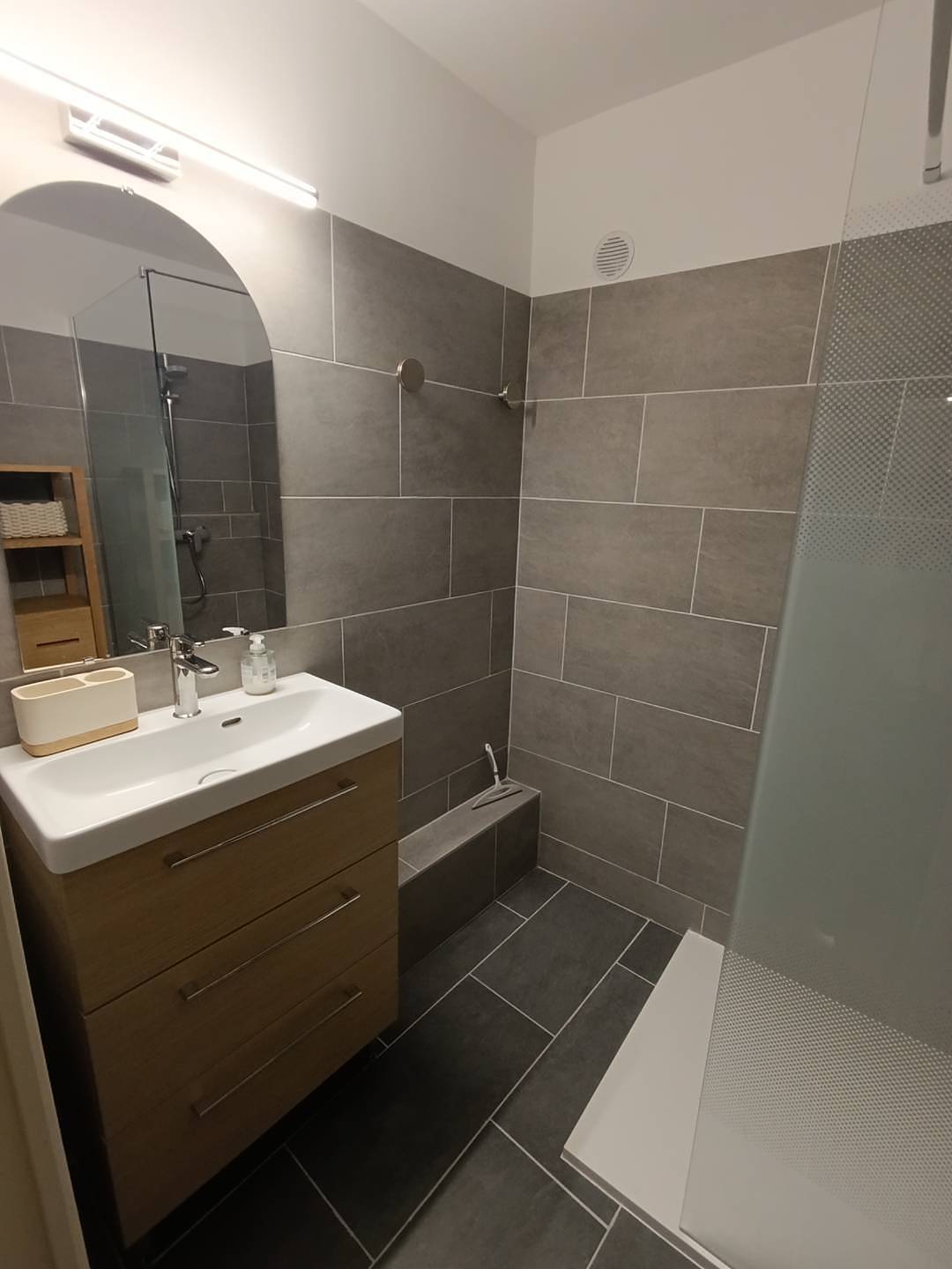 Ganze Ferienwohnung, P2 private parking 2 steps from the beach in Le Grau-du-Roi, Côte d'Améthyste