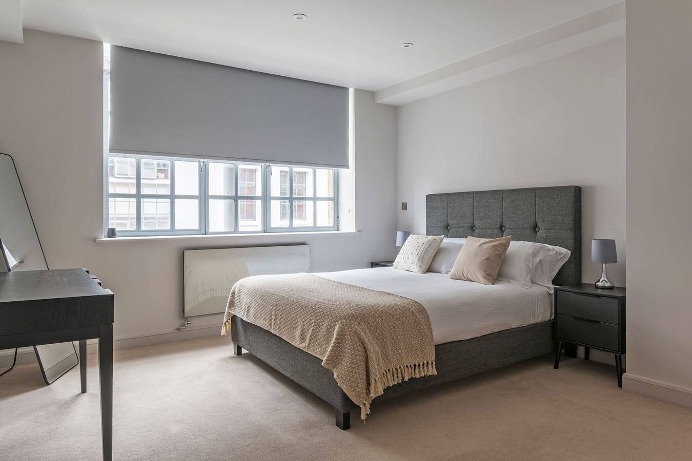 Entire apartment, Amigos Nest - Farringdon - by Frankie Says in Camden, London