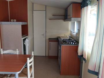 Camping pour 4 Personnes dans Roquebrune-sur-Argens, Région de Draguignan, Photo 2