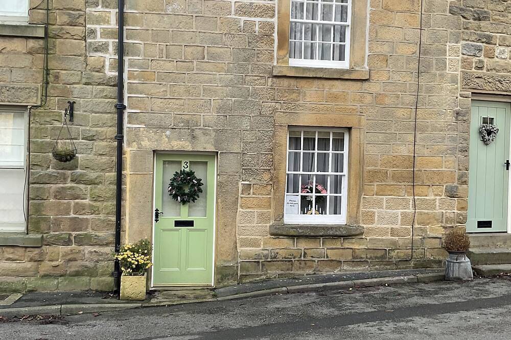 Beautiful 200yr old cottage,Eyam ,Peak District,Derbyshire in Eyam, Derbyshire
