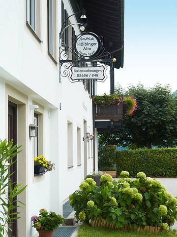 Ferienwohnung für 6 Personen in Anger, Rupertiwinkel, Bild 2