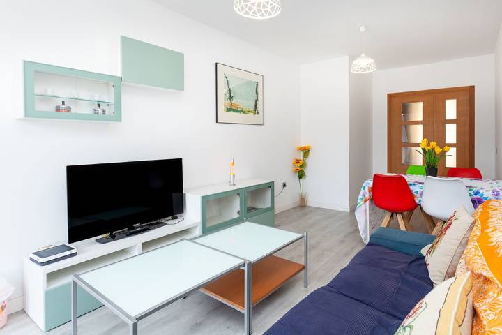 Apartamento entero, Elegante apartamento turístico "Piso Valeria" cerca de la playa con vista a la montaña, Wi-Fi,  in Corralejo, La Oliva