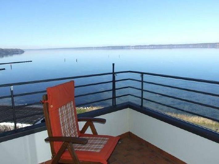 Ferienwohnung für 2 Personen, mit Balkon und Seeblick in Schausende - 3