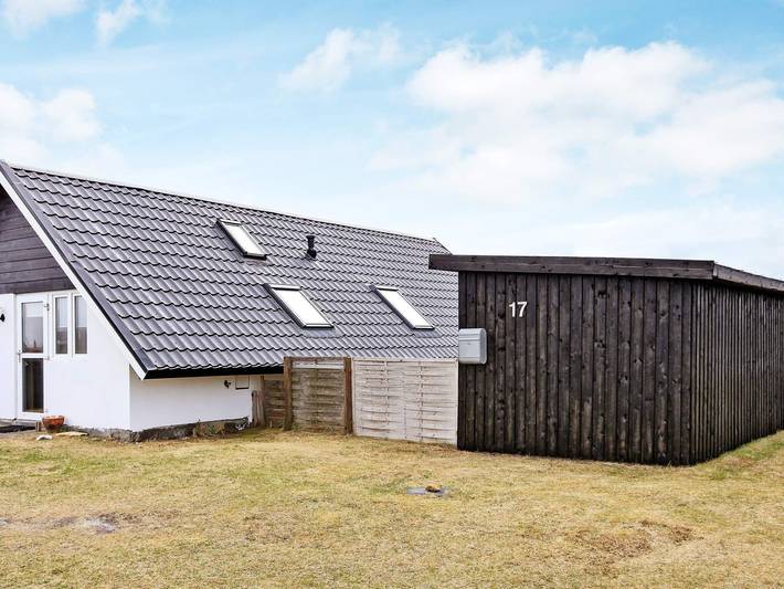 Ferieudlejning for 6 personer, med Terrasse i Vrist