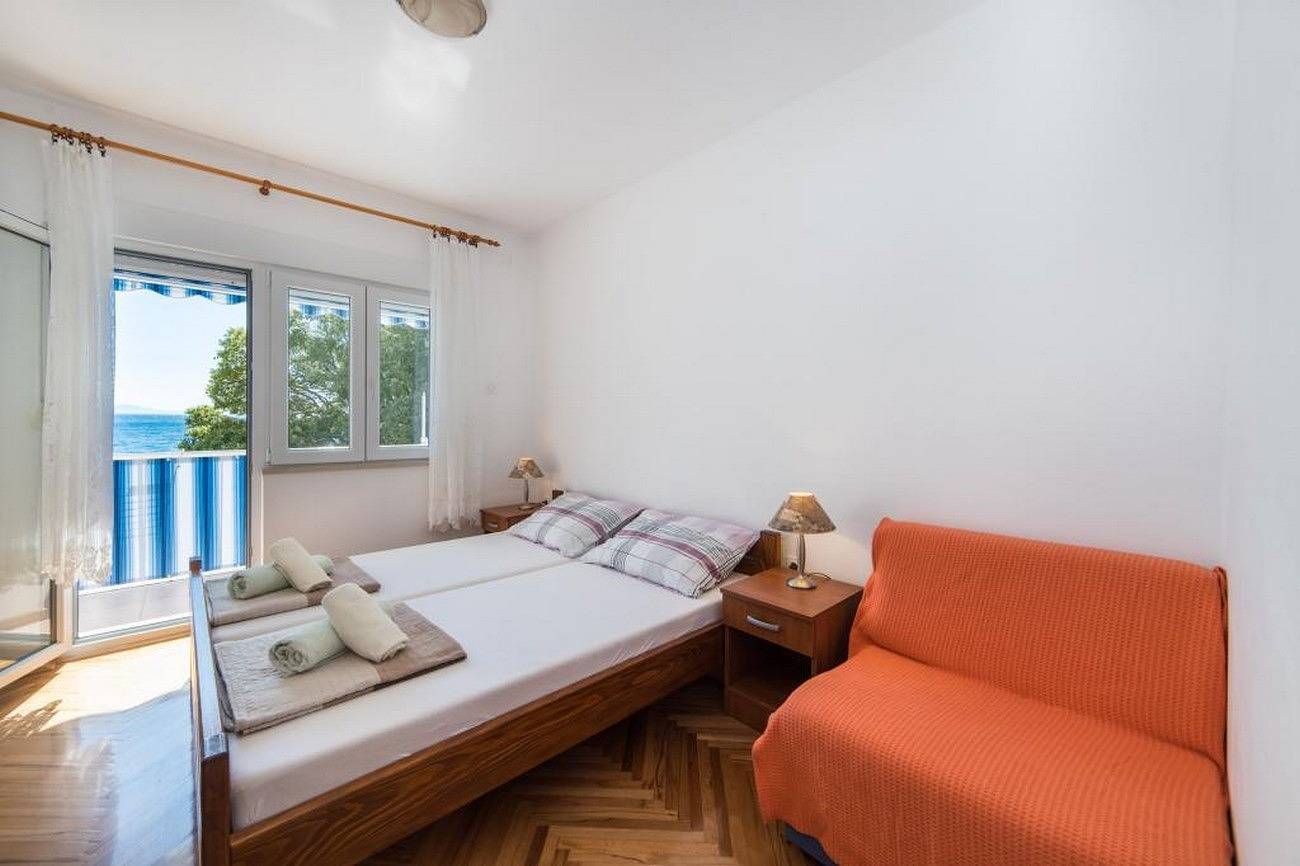 Ganze Wohnung, Studio Appartement am Strand Gradac, Makarska As-21986-a in Gradac, Makarska Riviera