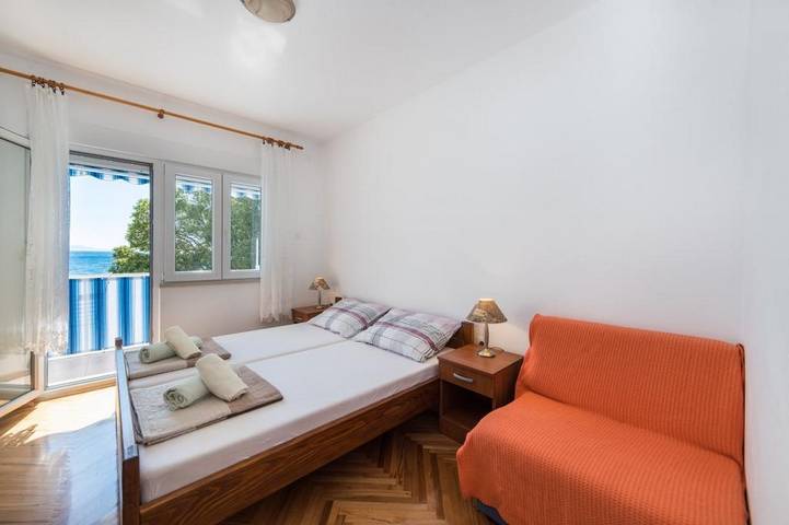 Ganze Wohnung, Studio Appartement am Strand Gradac, Makarska As-21986-a in Gradac, Makarska Riviera