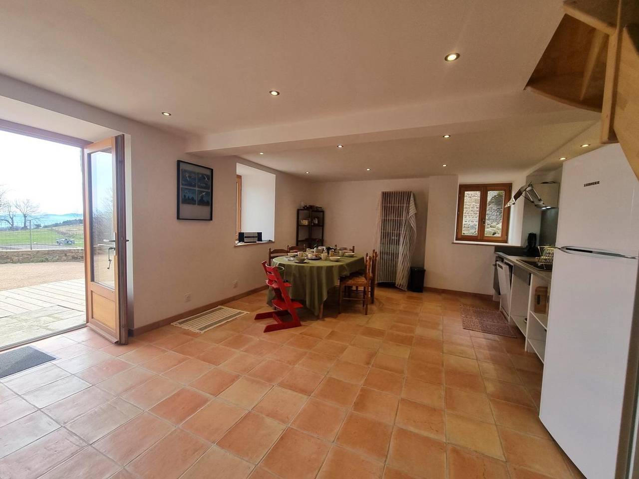 Casa rural tradicional renovada con patio privado en Verrières-en-Forez in Verrières-en-Forez, Montbrison