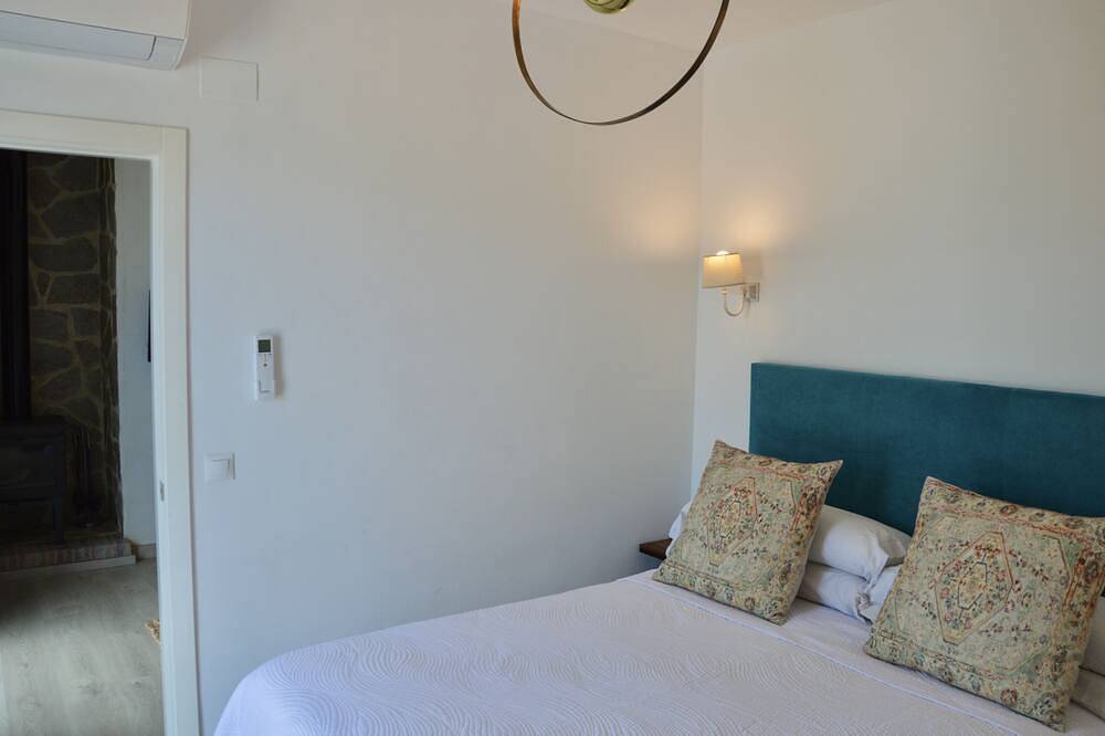 Apartamento entero, Piso Al Lago - Appartment With Fabulous Lake Views in Zahara de la Sierra, Pueblos Blancos
