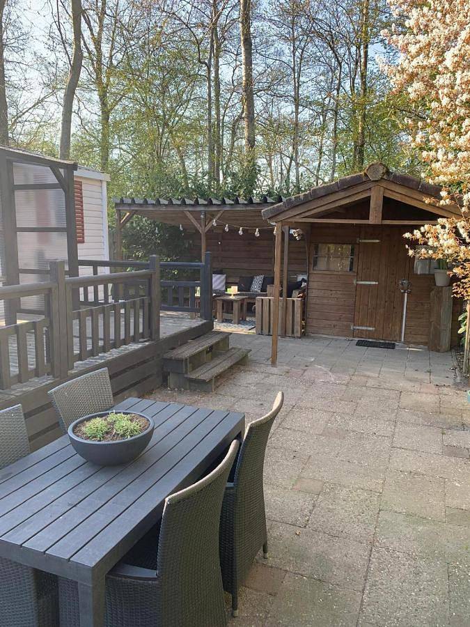 6-persoonschalet op 5-sterrenvakantiepark in Nationaal Park De Alde Feanen