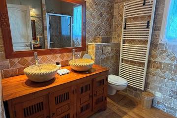 Maison De Vacances pour 10 Personnes dans Boisset-et-Gaujac, Région d'Alès, Photo 4