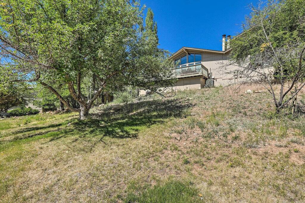 Flagstaff Townhome - Gehen Sie zum Country Club - Pools! in Flagstaff, Coconino Nationalwald