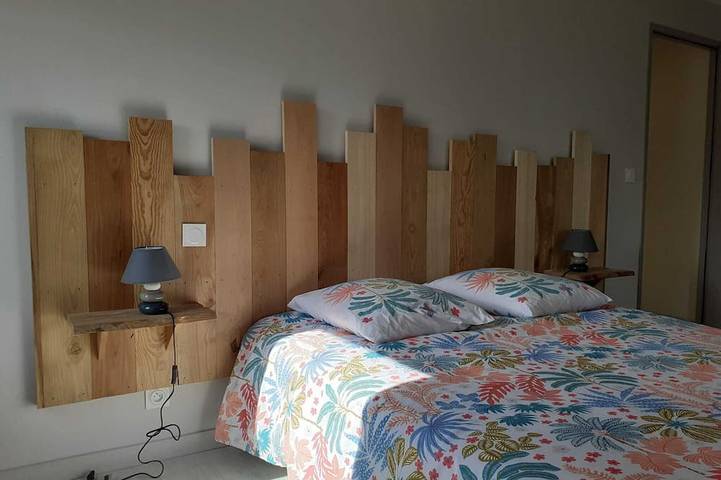 Les 3 Alouettes Country house for 8 people in Compolibat, Aveyron (desambiguación)
