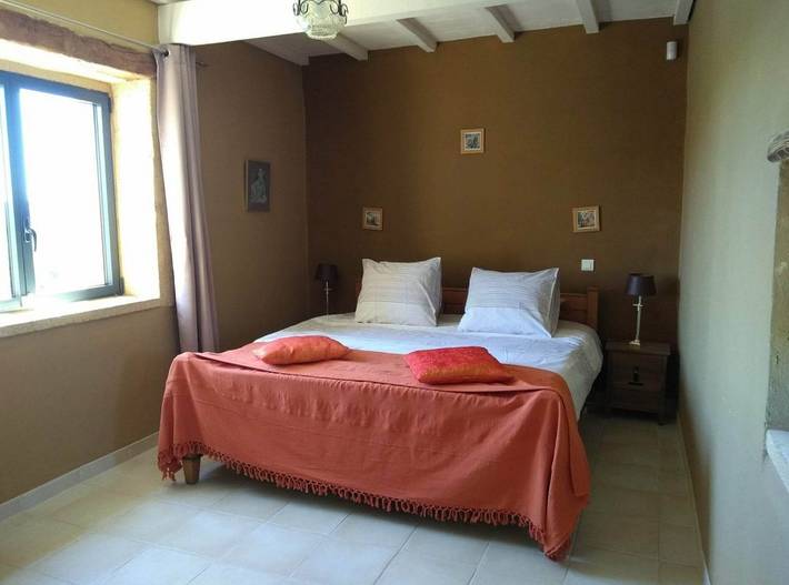 Gîte pour 6 personnes, avec Terrasse ainsi que Jardin et Piscine dans le Gard - 4