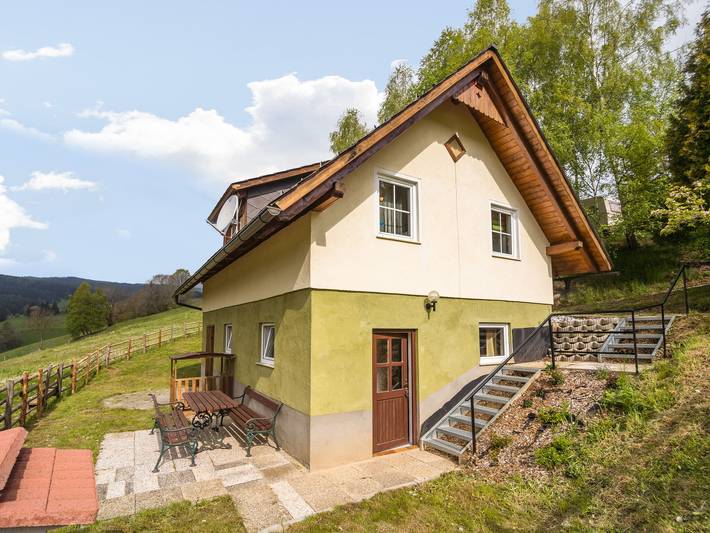 Ferienhaus für 6 Personen, mit Garten