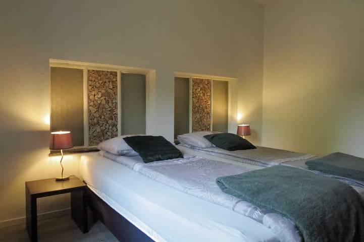 Geheel appartement, Hoeve op de meer in Maastricht, Hoge Kempen
