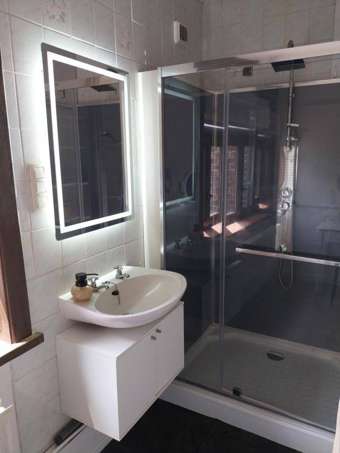 Appartement entier, Private guesthouse with parking - De Donckgaert in Herck-la-Ville, Région de Hasselt
