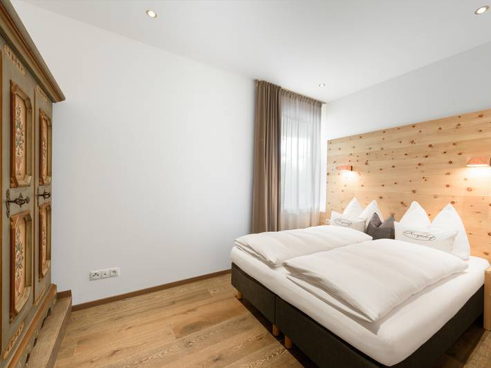 Ganze Ferienwohnung, Appartement 9 "Wintergarten" in Innsbruck, Innsbruck Land