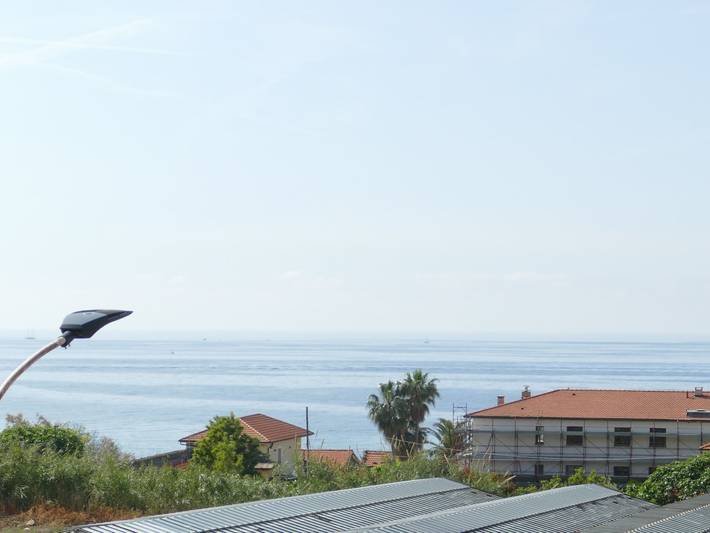 Ferienwohnung für 5 Personen, mit Balkon in Santo Stefano al Mare