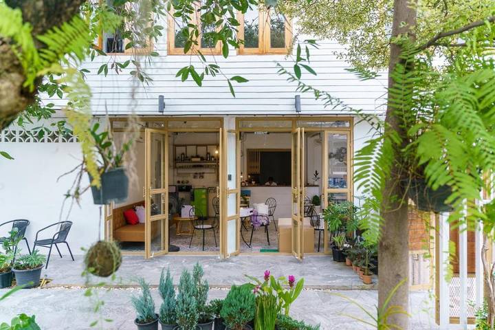 Auberge pour 2 personnes, avec balcon ainsi que jardin et vue