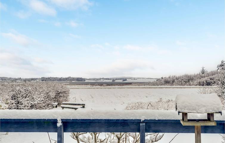 Ferienhaus für 4 Personen mit Terrasse in Lyngs, Thyholm