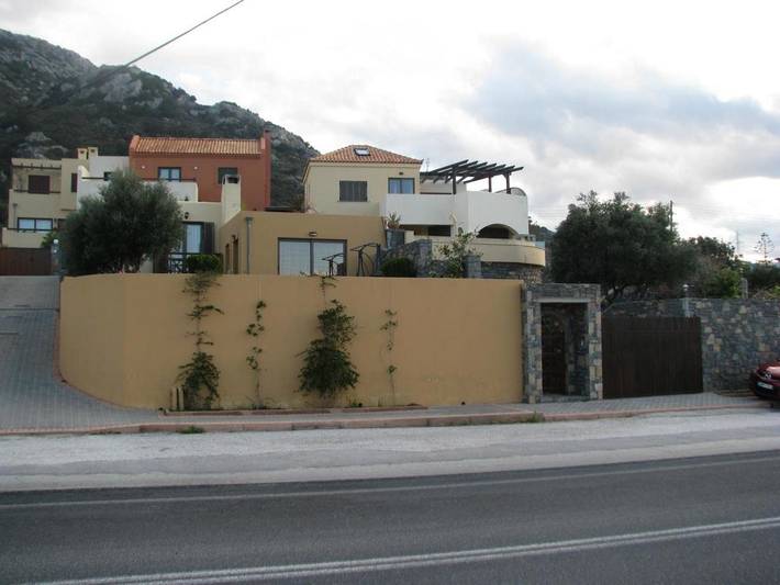 Ferienhaus für 8 Personen, mit Balkon und Terrasse sowie Ausblick in Ίστρον