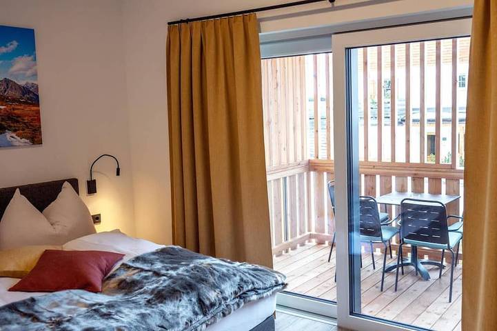 Ganze Wohnung, Exquisites Apartment mit Sauna an der Piste in Weißpriach, Bundesland Salzburg