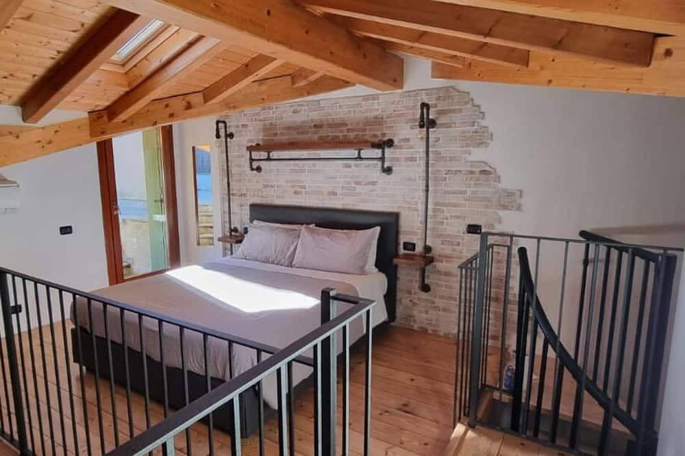Entire apartment, Cedar Court - Urban design and cozy quite apartment in Legnano, Milan Province