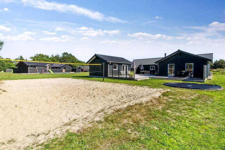 Maison de vacances pour 10 personnes avec jacuzzi in Sønderstrand, Tagholm