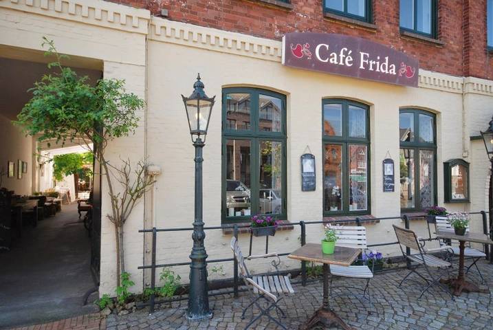 Hotel, mit Terrasse und Garten in Bredstedt - 4