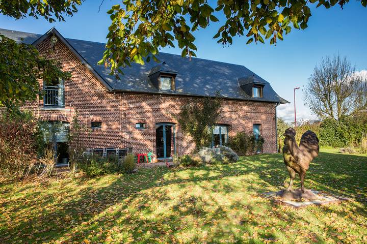 Gîte pour 8 personnes, avec Terrasse et Jardin